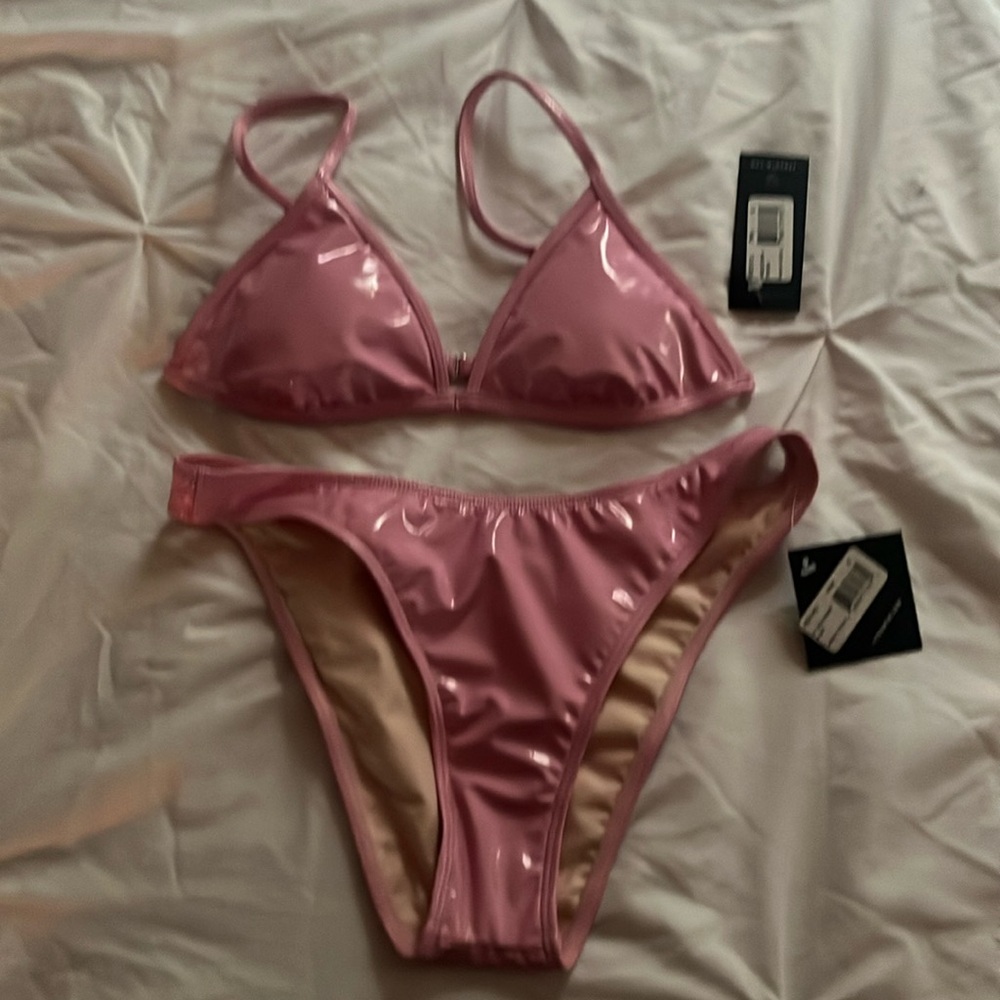 Latex bikini & top